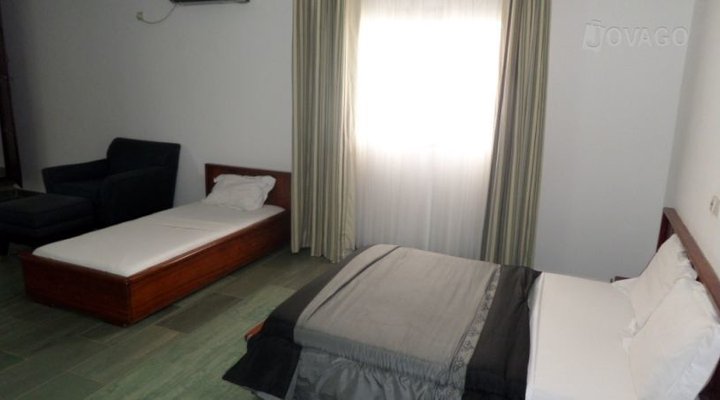 Elongo Gardens Hotel