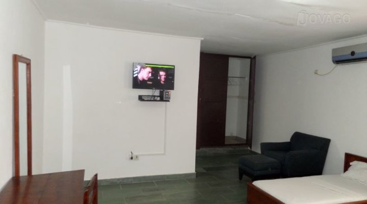 Elongo Gardens Hotel