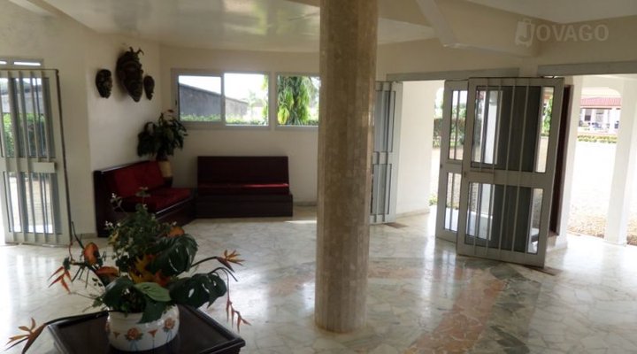 Elongo Gardens Hotel