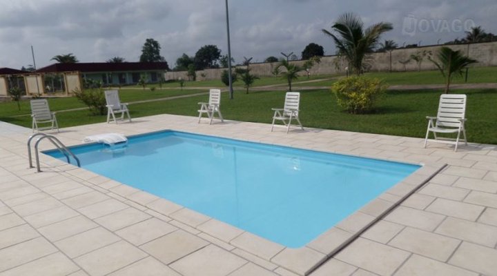 Elongo Gardens Hotel