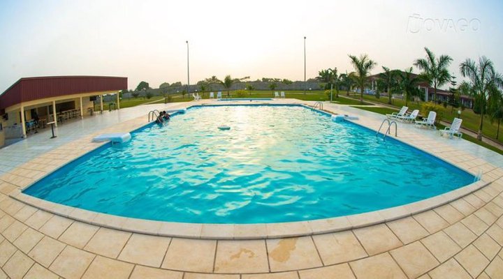 Elongo Gardens Hotel