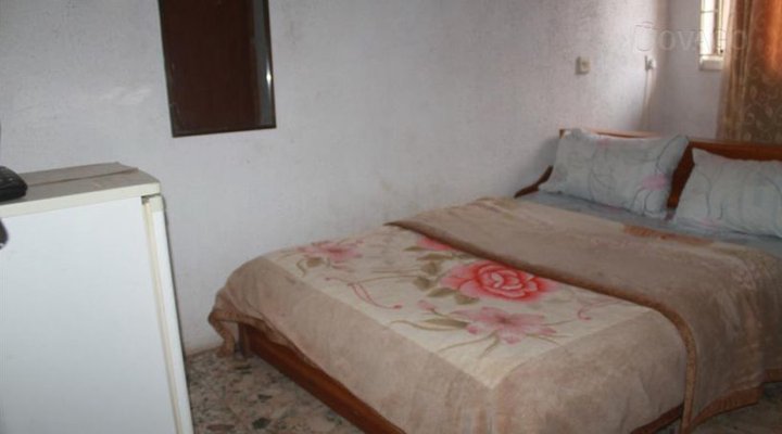 Mawkuns Hotel