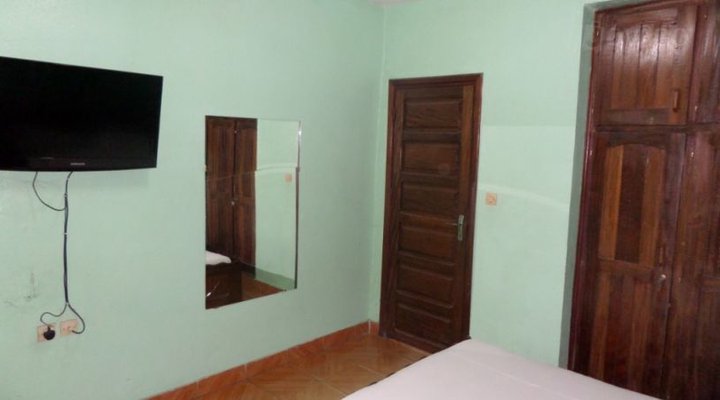 Hotel Kedja Le Sportif Deido