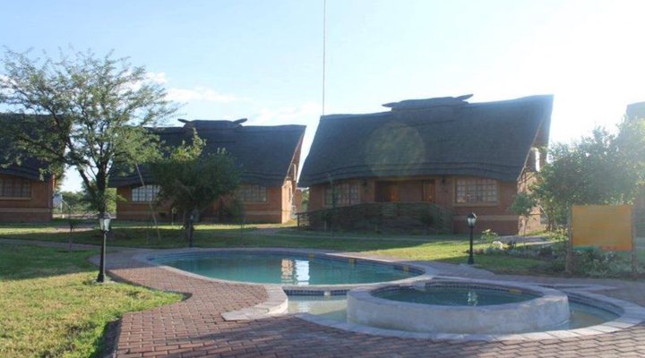 Ekori Lodge