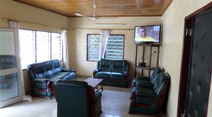 Auberge Prestige Inn