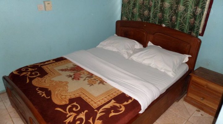 Auberge Prestige Inn