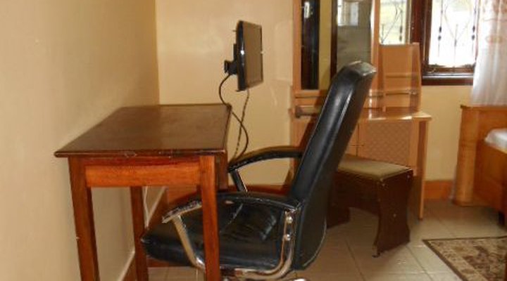 Mlimani Lodge