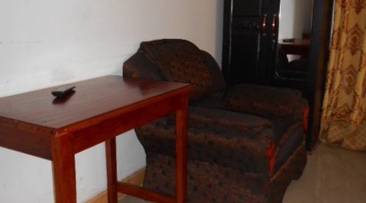 Usagara Annex Hotel