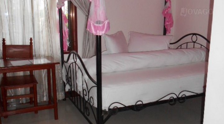 Meatu Hotel