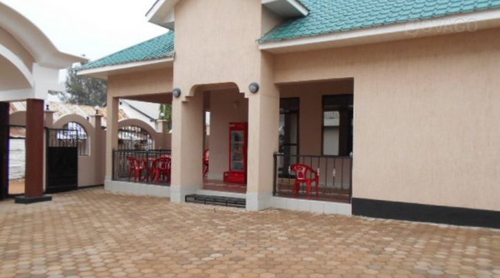 Meatu Hotel
