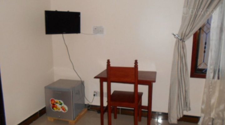 Meatu Hotel