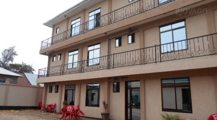 Meatu Hotel