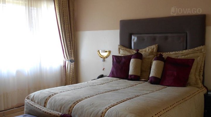 Crocodile Hospitality