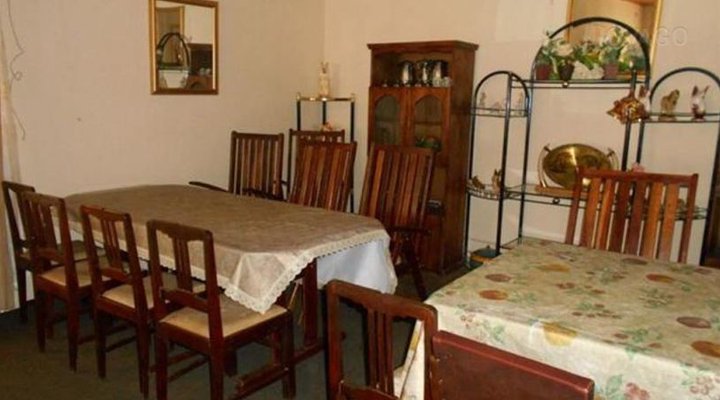Nyanga Town Guest House & Conference