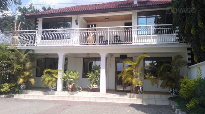 Royal Njombe Hotel