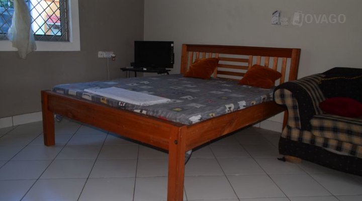 Kapia Gardens & Cottage