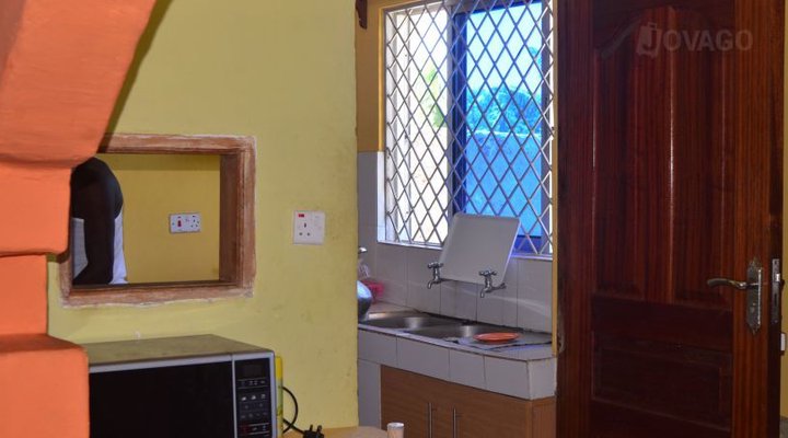 Kapia Gardens & Cottage