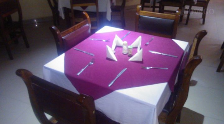 Durban Hotel, Kariokoo