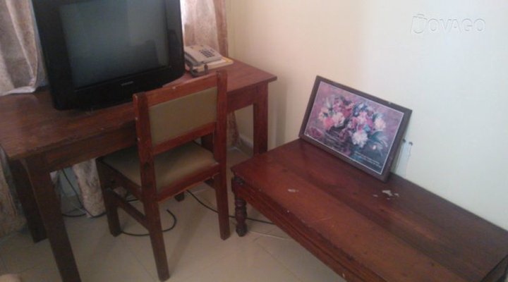 Durban Hotel, Kariokoo