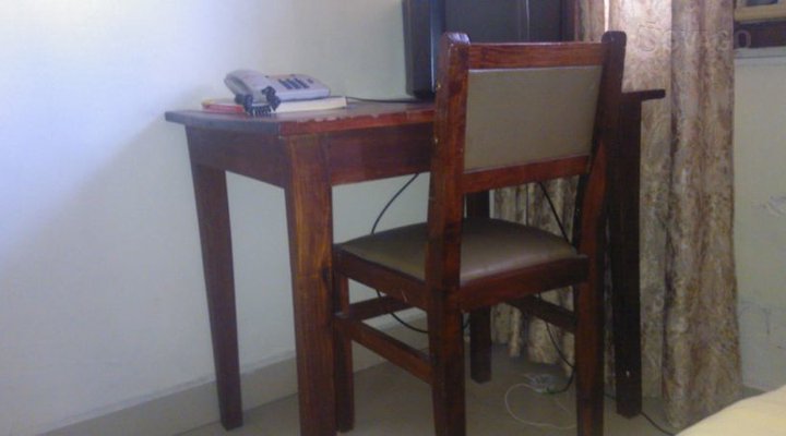 Durban Hotel, Kariokoo