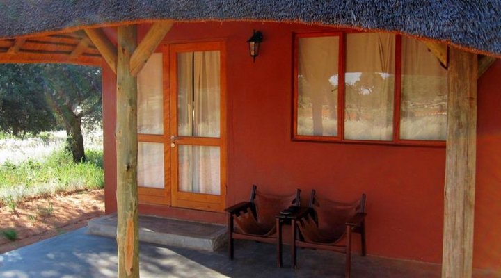 Camelthorn Kalahari Lodge