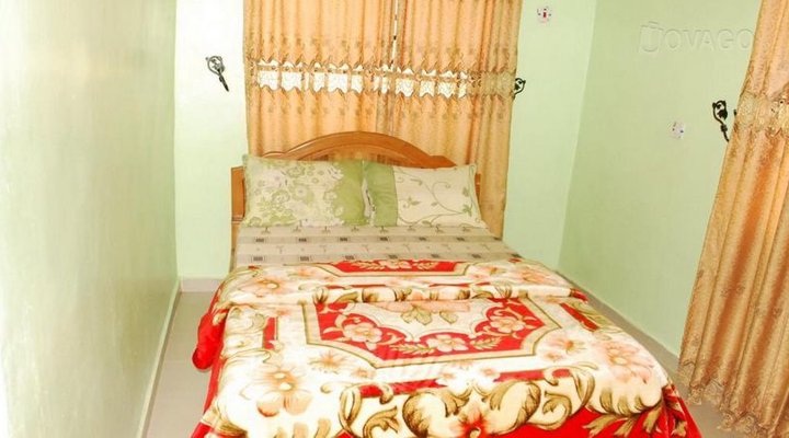 Family and Friends Hotel