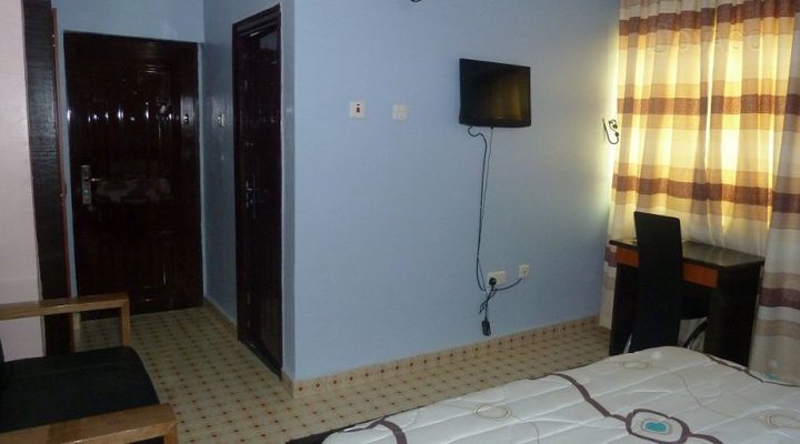 Machi Suites
