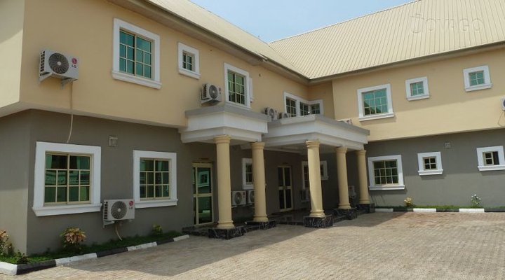 Machi Suites