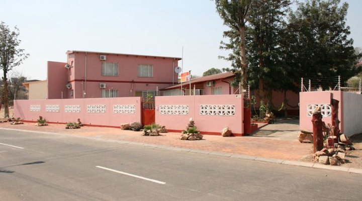 Melrile Guesthouse And Tours