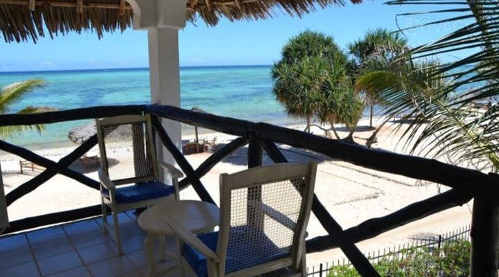 La Madrugada Beach Hotel