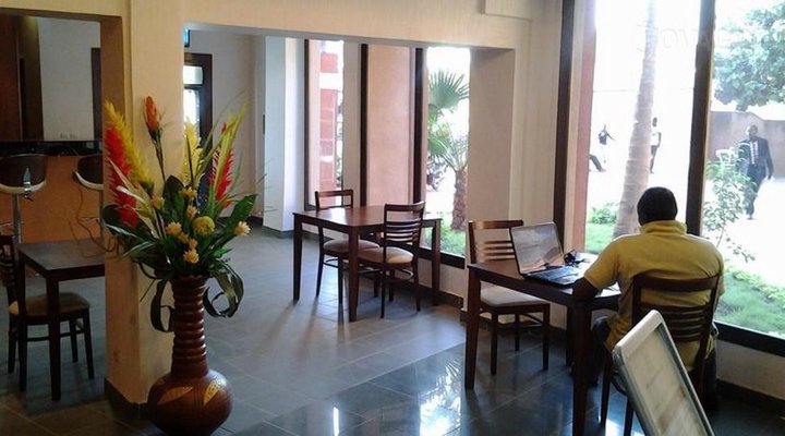 Hotel des Conferences