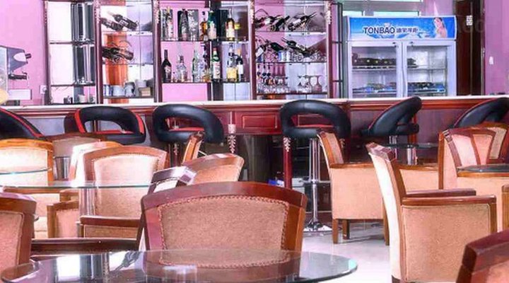 Adam's Hotel Addis