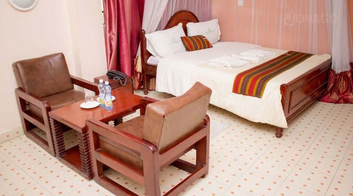Alpine Hotel