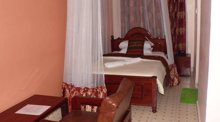 Alpine Hotel