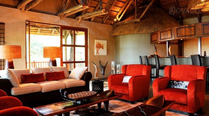 Divava Okavango Lodge and Spa