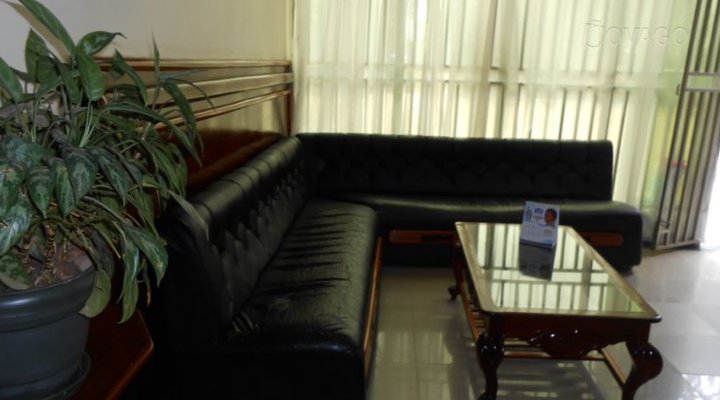 Palm World Hotel Limited