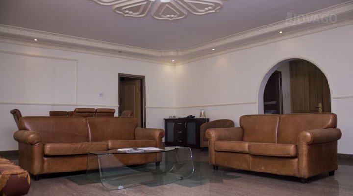 Royal Park International Hotel