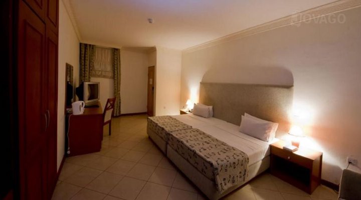 Royal Park International Hotel