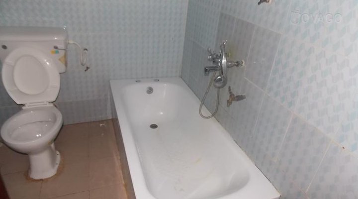 Ezinne Hotels & Gardens