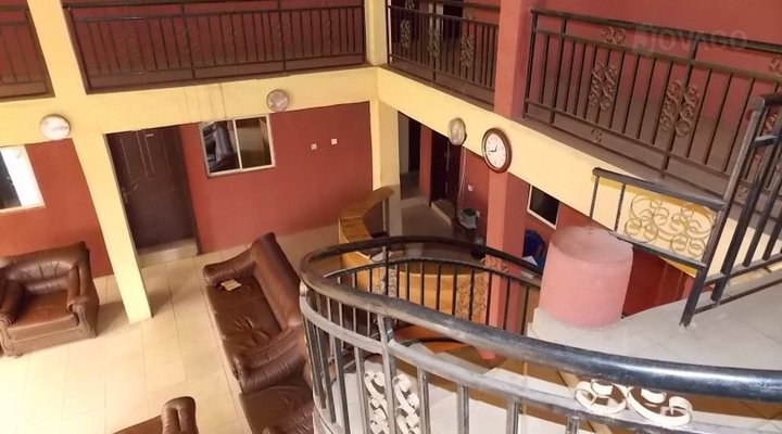 Everlasting Garden and Suites