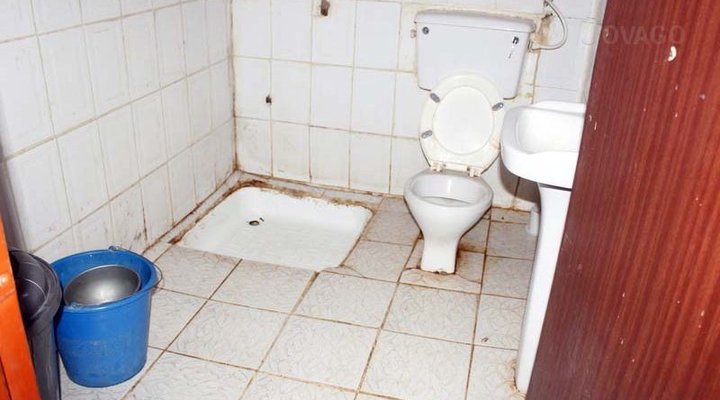 Kuzy Suites & Guest House