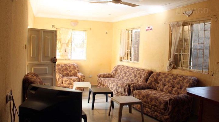 Kuzy Suites & Guest House