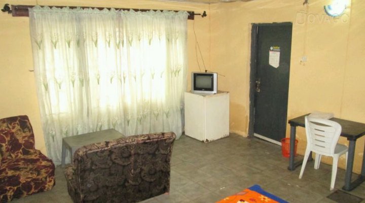 De-Affordable Guest House