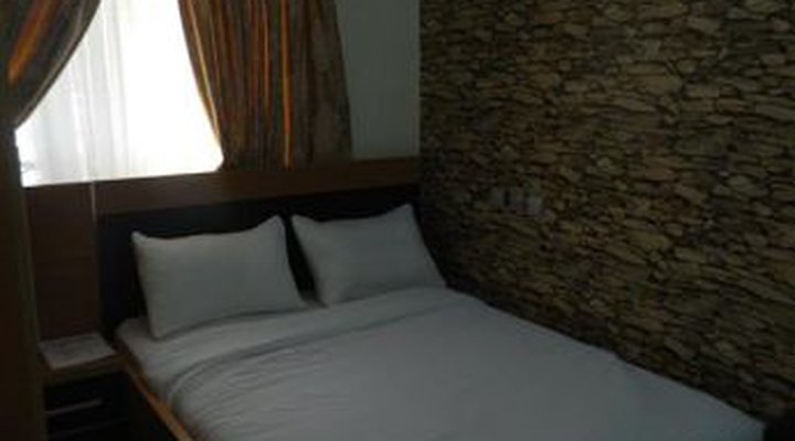 Liberty Unique Class Hotel & Suites Ltd