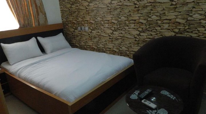 Liberty Unique Class Hotel & Suites Ltd
