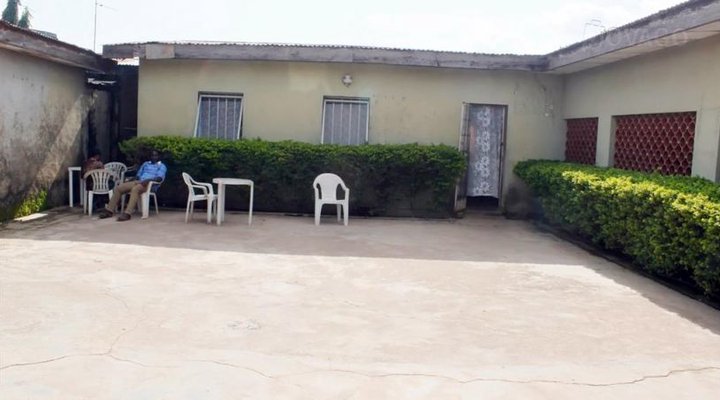 Royal Guest Inn Hotel
