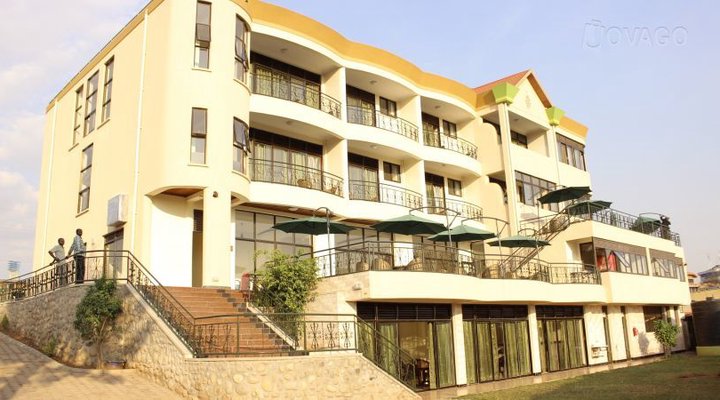 Five To Five Hotel