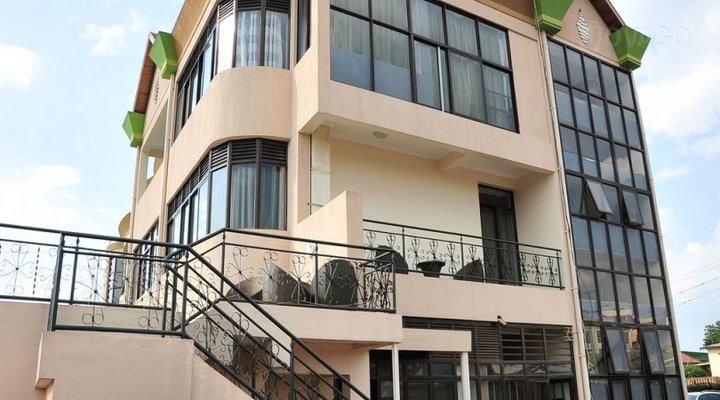 Five To Five Hotel