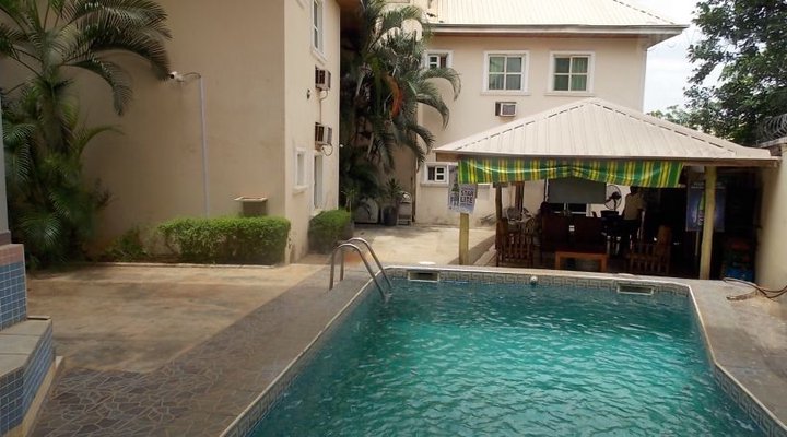 Adig Suites, Awka
