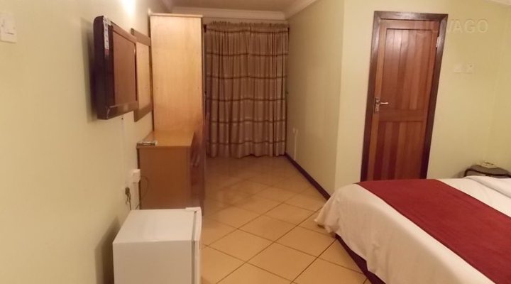 Adig Suites, Awka